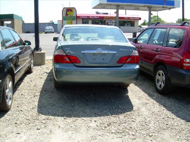 2004 Toyota Avalon Unknown