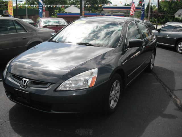 2004 Toyota Avalon XLS