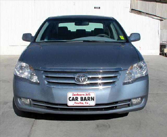 2005 Toyota Avalon XLS