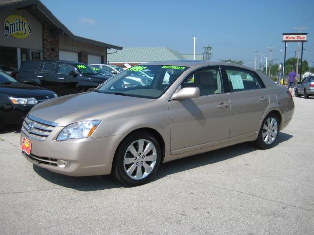 2005 Toyota Avalon XLS