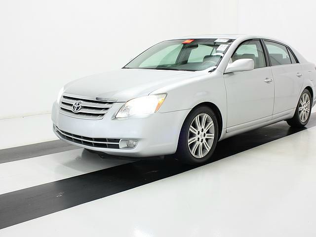 2005 Toyota Avalon Sport 4WD