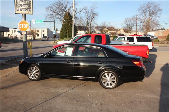 2005 Toyota Avalon SLT 25