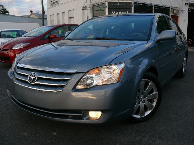 2006 Toyota Avalon XLS