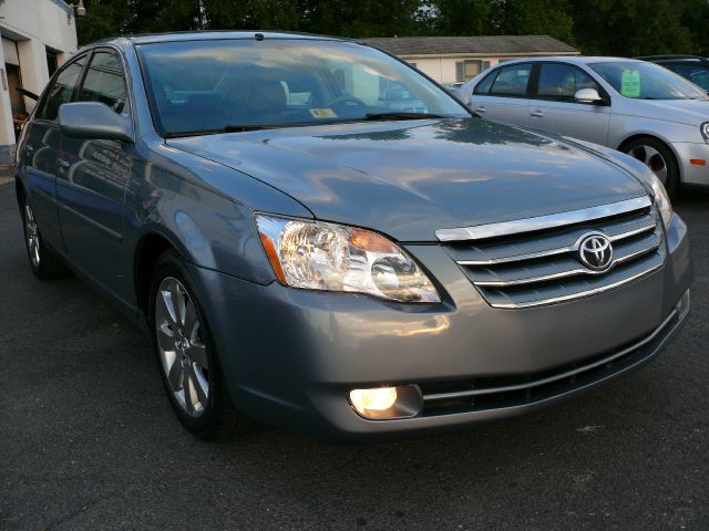 2006 Toyota Avalon XLS