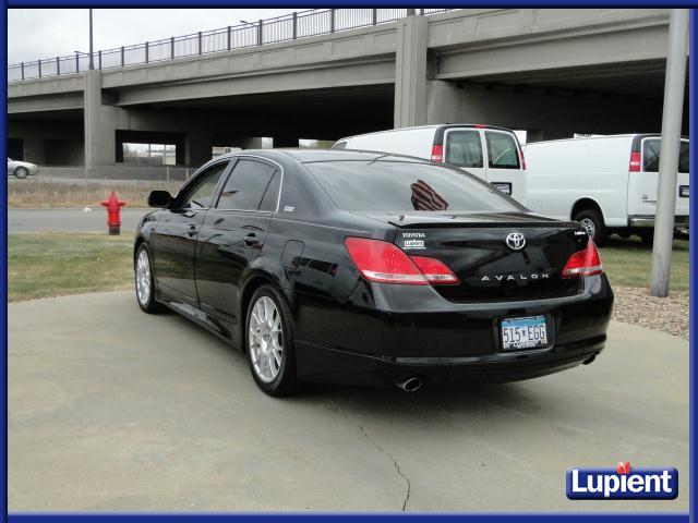 2006 Toyota Avalon SLT 25