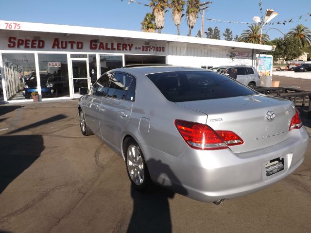 2006 Toyota Avalon XLS