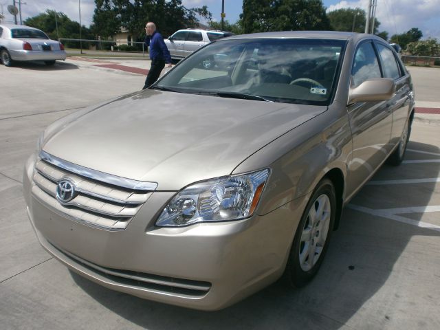 2006 Toyota Avalon Sport 4WD