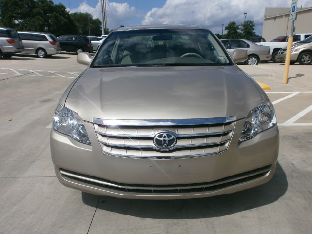 2006 Toyota Avalon Sport 4WD