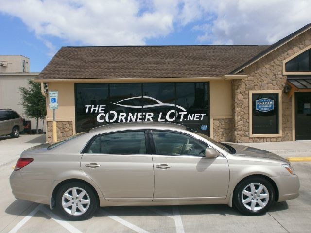 2006 Toyota Avalon Sport 4WD