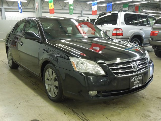 2006 Toyota Avalon SLT 25