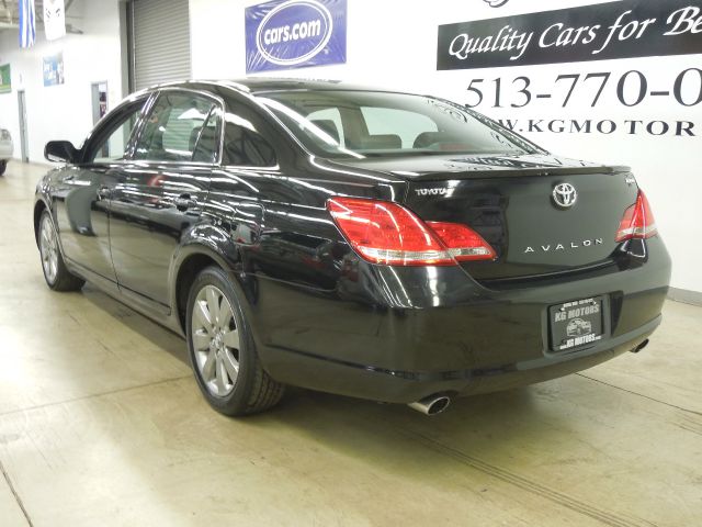 2006 Toyota Avalon SLT 25