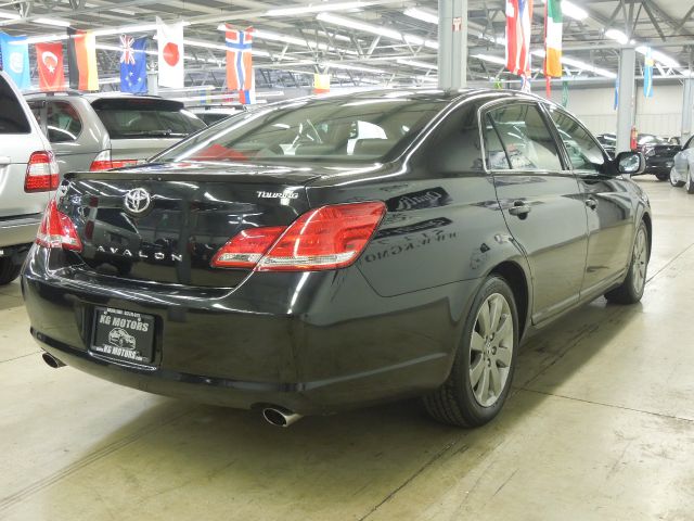 2006 Toyota Avalon SLT 25