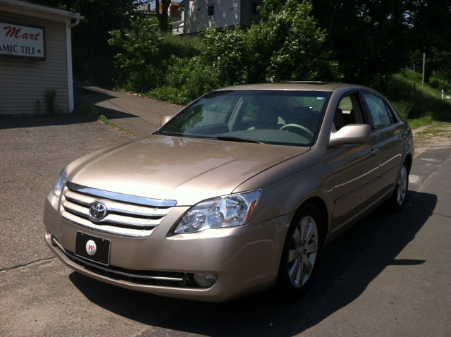 2006 Toyota Avalon XLS