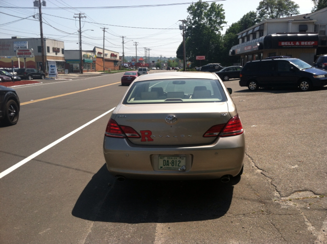 2006 Toyota Avalon XLS