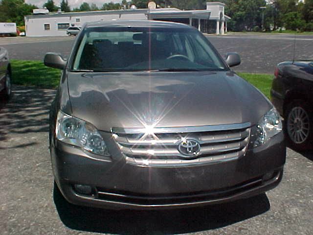 2006 Toyota Avalon XLS