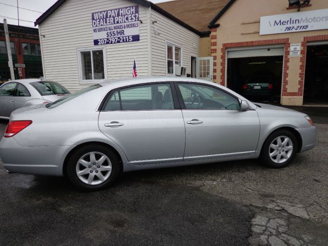 2006 Toyota Avalon Sport 4WD