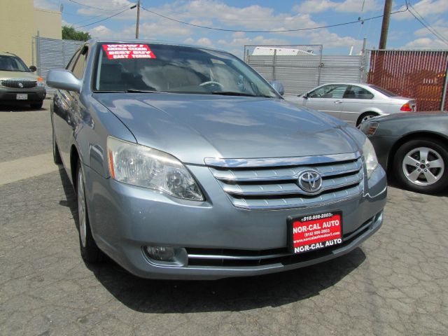 2006 Toyota Avalon XLS