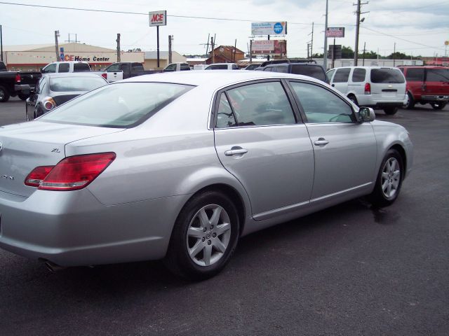 2006 Toyota Avalon Sport 4WD