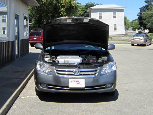 2006 Toyota Avalon C280 Luxury Sedan 4matic