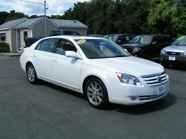 2006 Toyota Avalon SLT 25