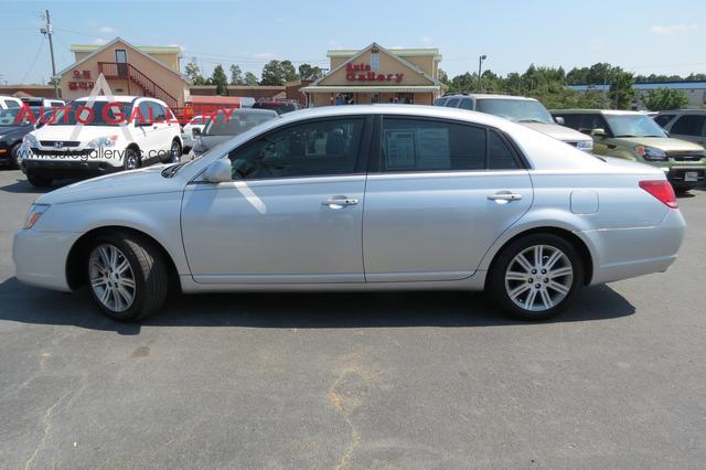 2006 Toyota Avalon SLT 25