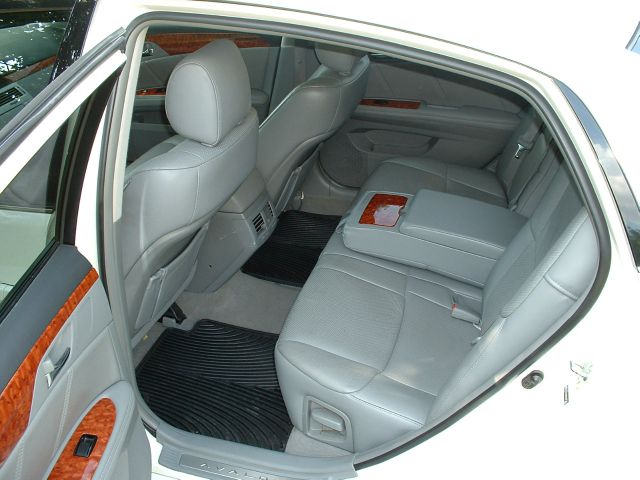 2006 Toyota Avalon SLT 25