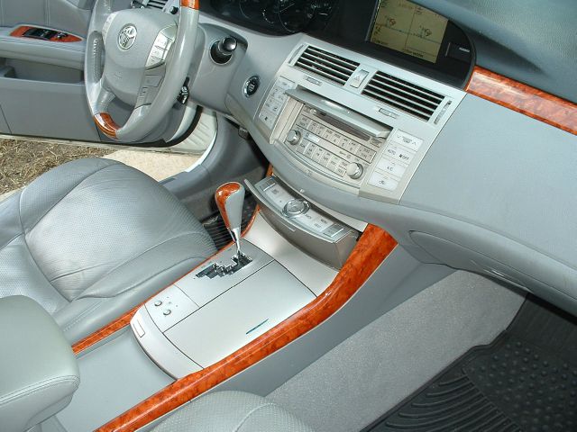 2006 Toyota Avalon SLT 25