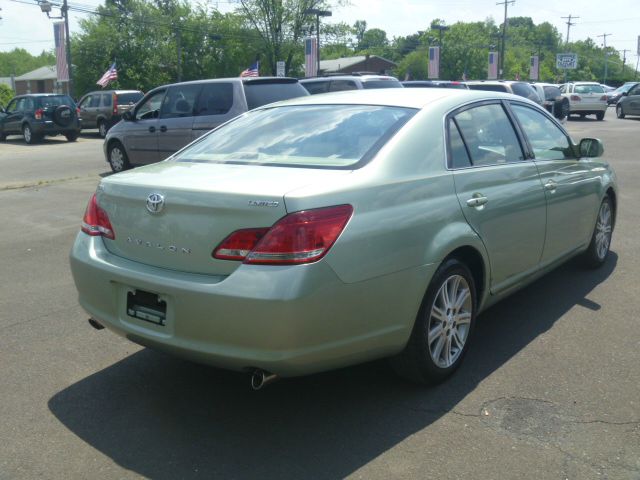 2006 Toyota Avalon SLT 25