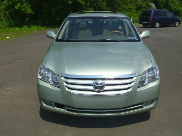 2006 Toyota Avalon SLT 25