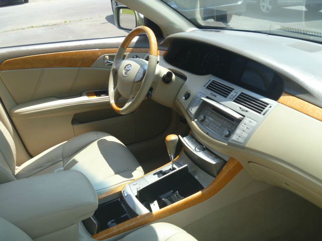 2006 Toyota Avalon SLT 25