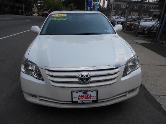 2006 Toyota Avalon XLS