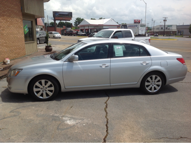 2006 Toyota Avalon XLS