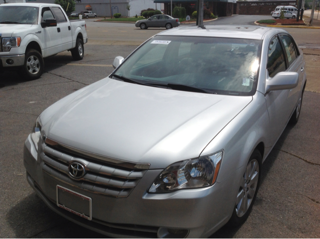 2006 Toyota Avalon XLS