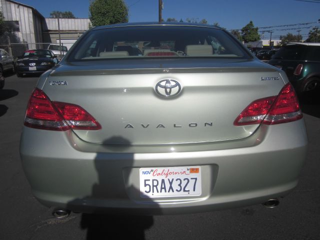 2006 Toyota Avalon SLT 25