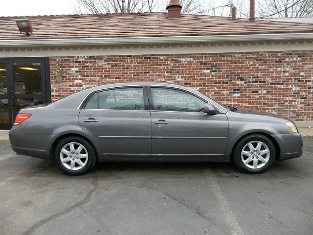 2007 Toyota Avalon Sport 4WD