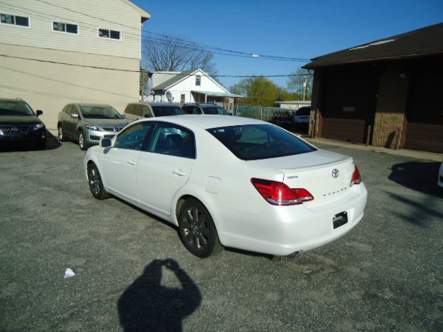 2007 Toyota Avalon Sport Hatcback