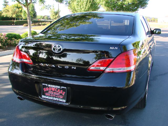 2007 Toyota Avalon XLS