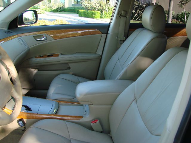 2007 Toyota Avalon XLS