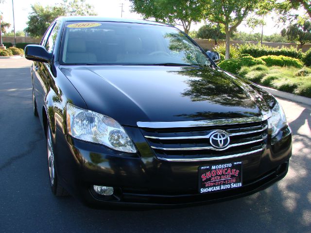 2007 Toyota Avalon XLS