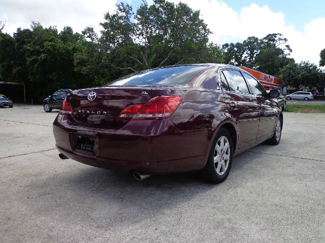 2008 Toyota Avalon Sport 4WD