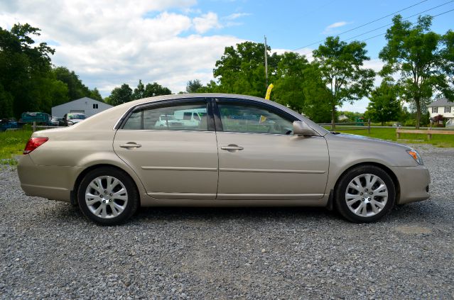 2008 Toyota Avalon XLS