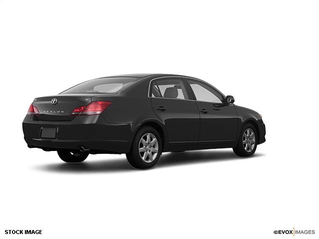 2008 Toyota Avalon XLS