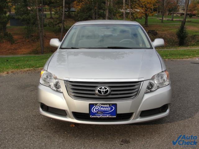 2008 Toyota Avalon Sport 4WD