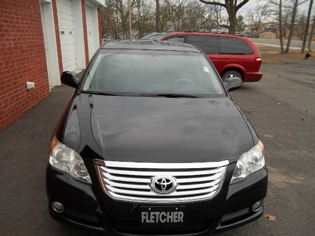 2008 Toyota Avalon XLS