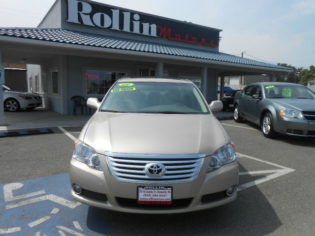 2009 Toyota Avalon XLS