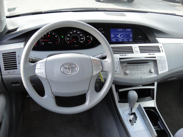 2009 Toyota Avalon Sport 4WD