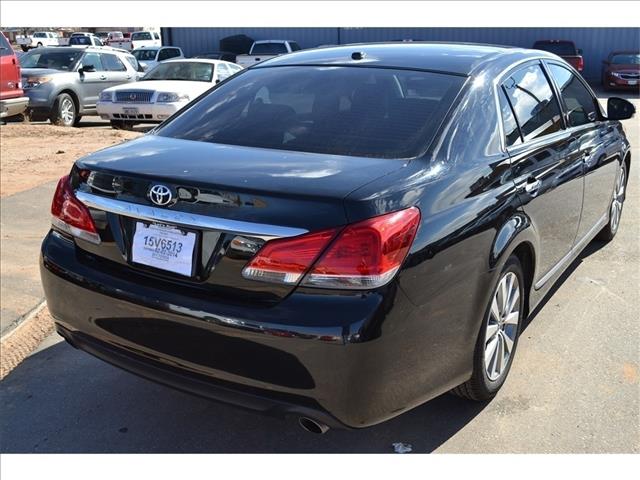 2011 Toyota Avalon SE Sedan