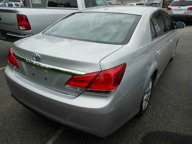 2012 Toyota Avalon SLT 25