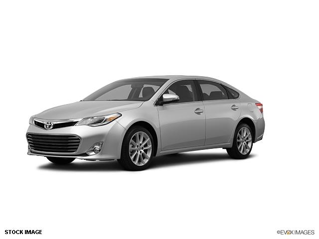 2013 Toyota Avalon Sport Hatcback