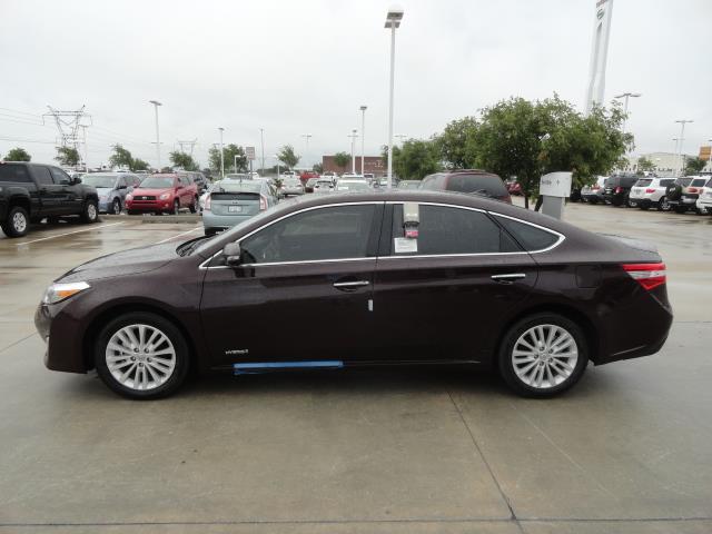 2013 Toyota Avalon Hybrid Gladiator Conversion